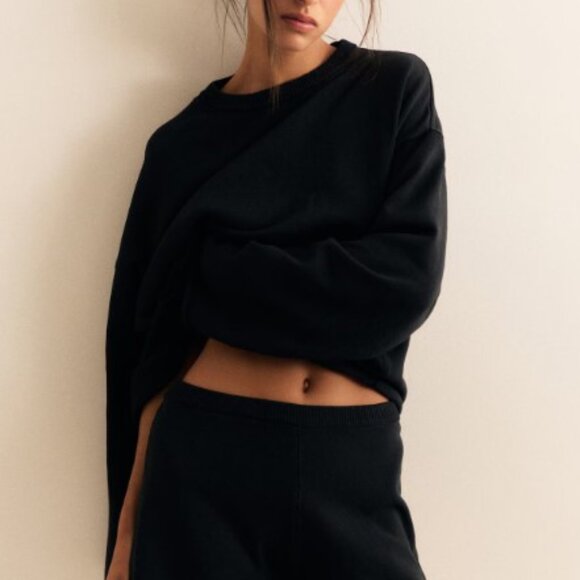 NWT Black Knit Shorts - Picture 5 of 7